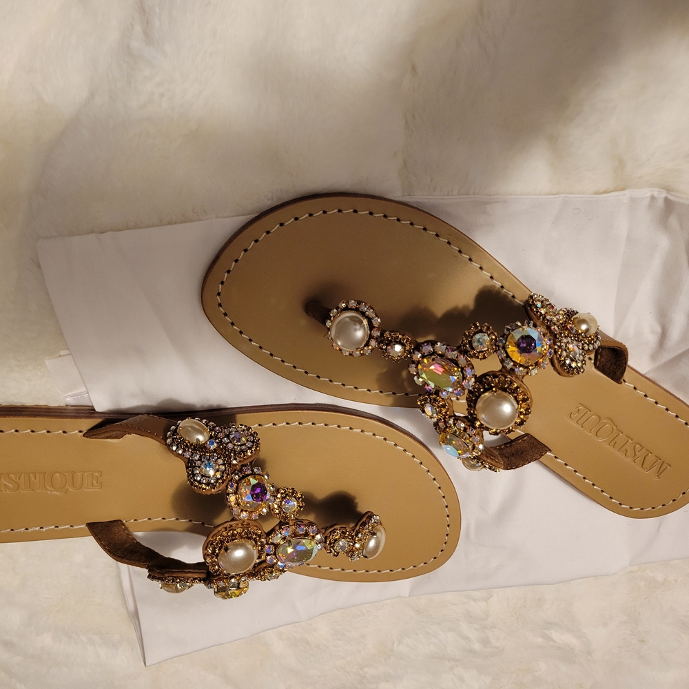 Madaket X Elin Hilderbrand- Gold Sandals